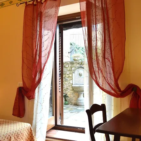 Il Castello فندق مبيت وإفطار 4*