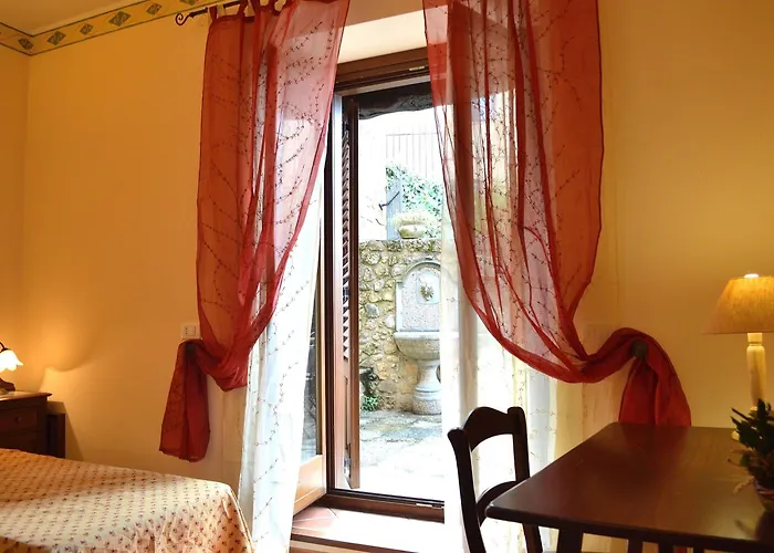 Il Castello Couette-café 4*