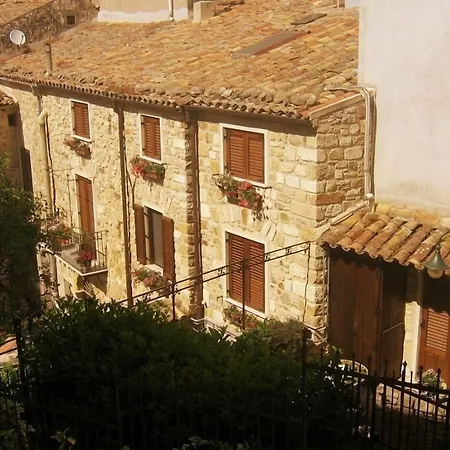 Il Castello 4*